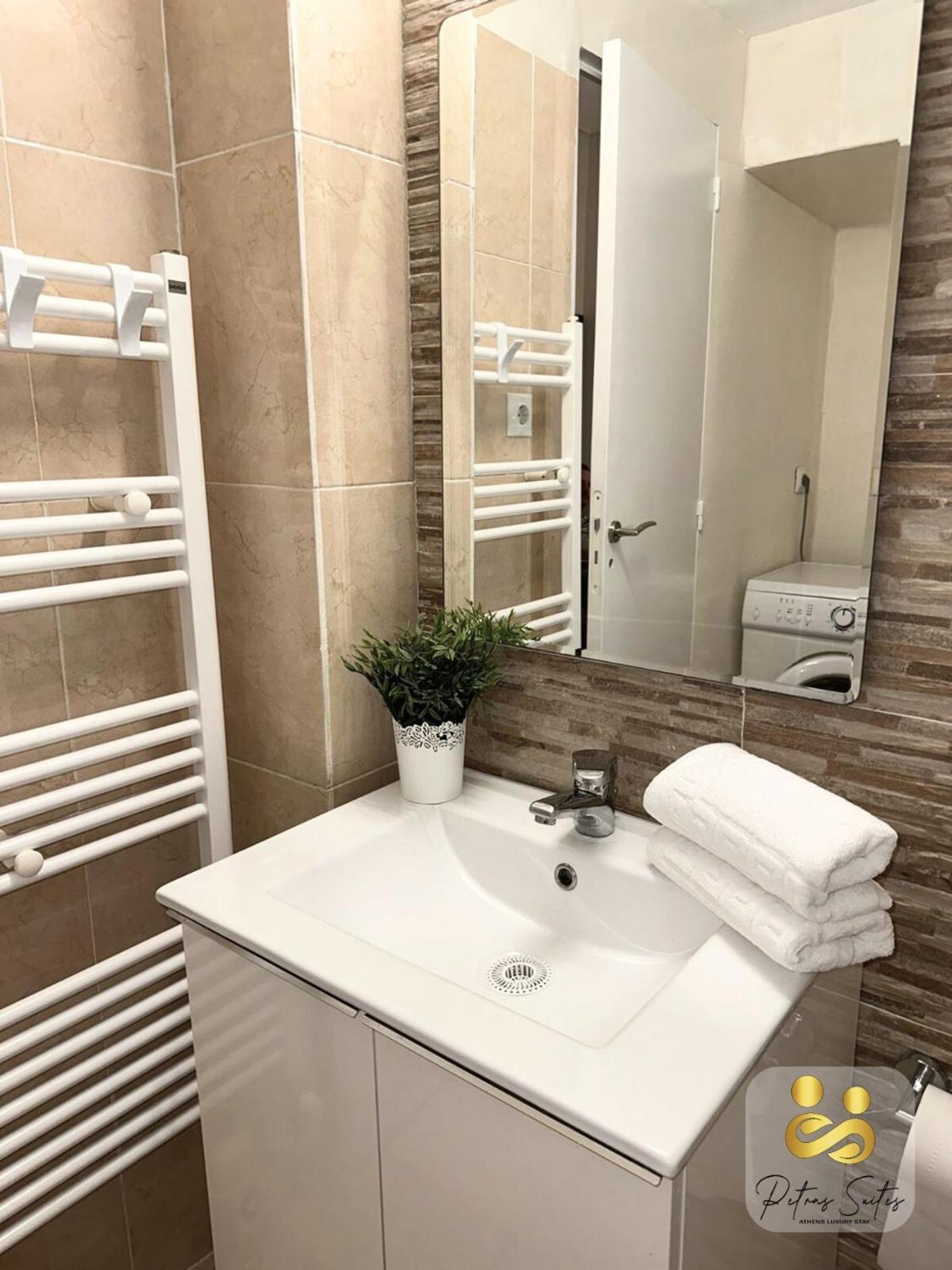 Petras Luxury Suites Athén Kültér fotó
